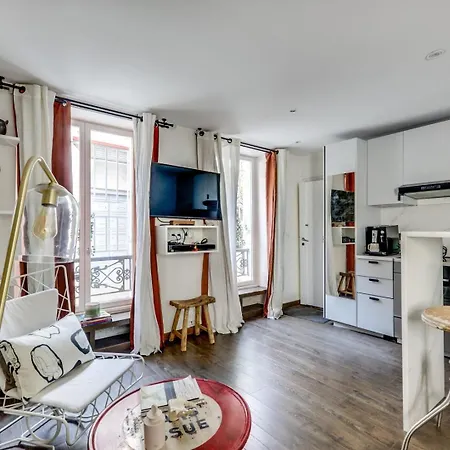 Apartment Le Boudoir - Montmartre - Proche Moulin Rouge *